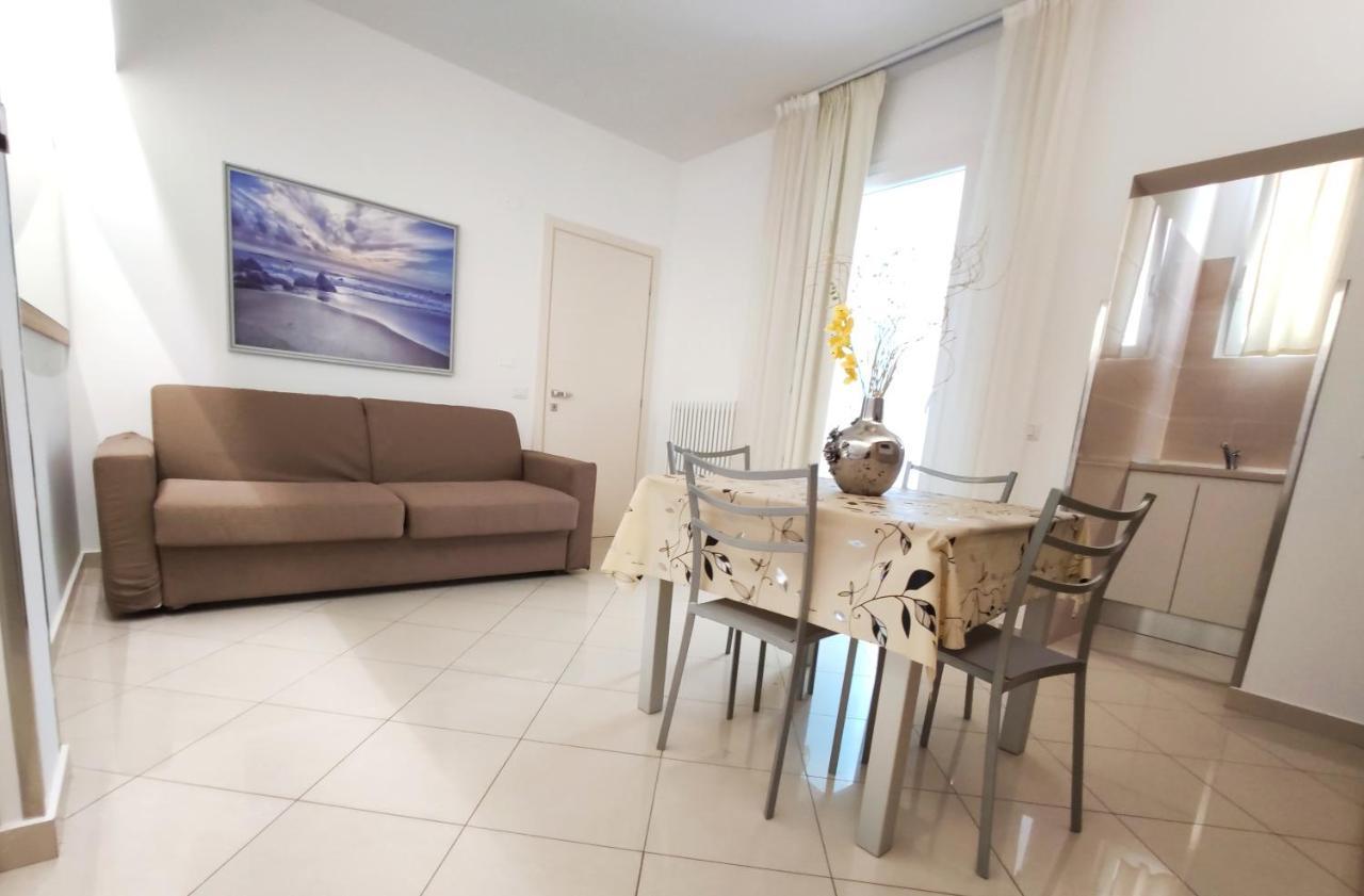 Residence Perla Rimini Luaran gambar