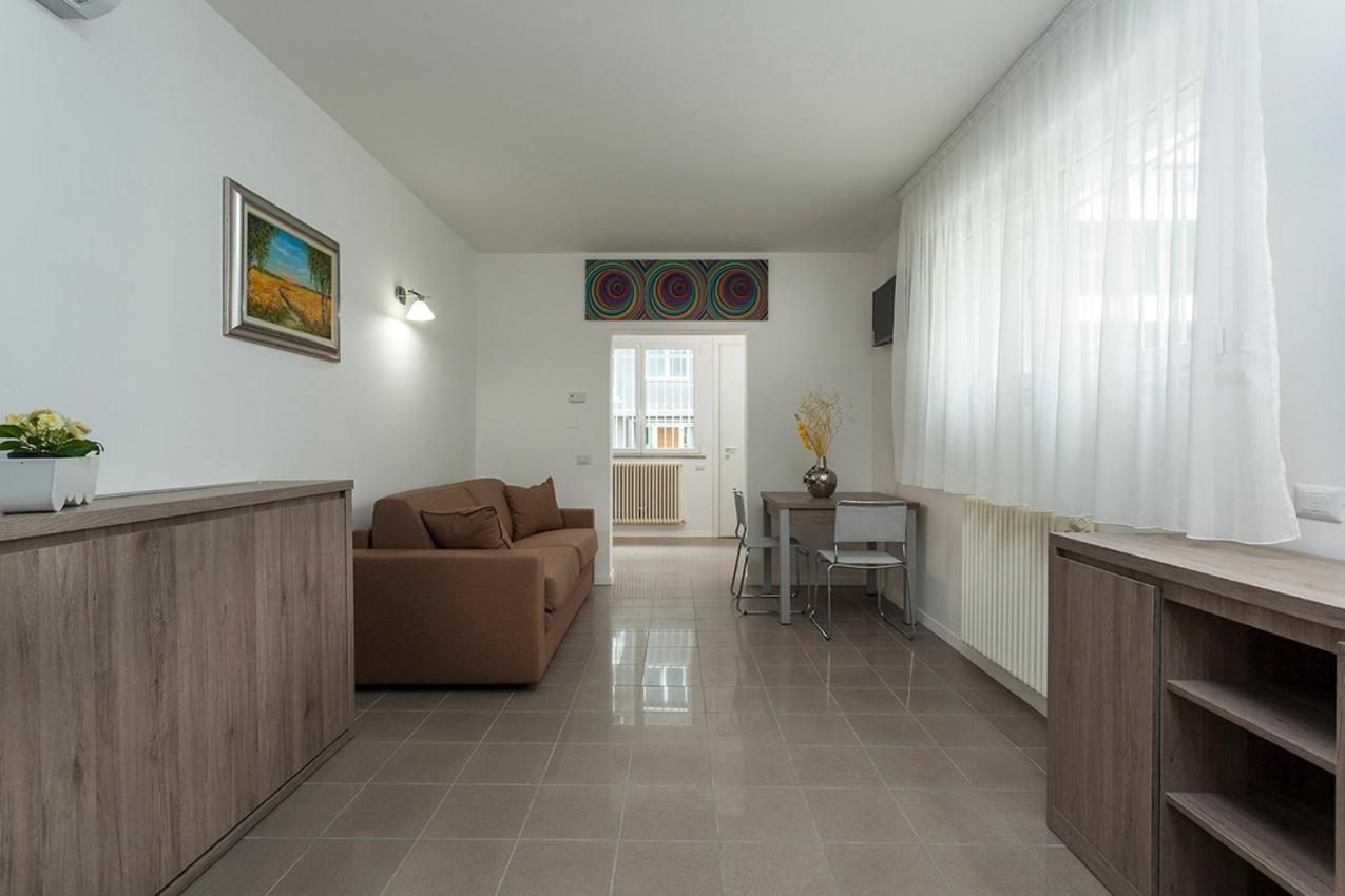 Residence Perla Rimini Luaran gambar